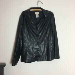 White Stag Jacket Black Size Large (12-14)